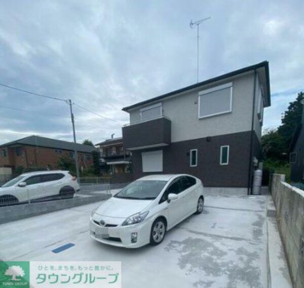 外観(駐車場)
