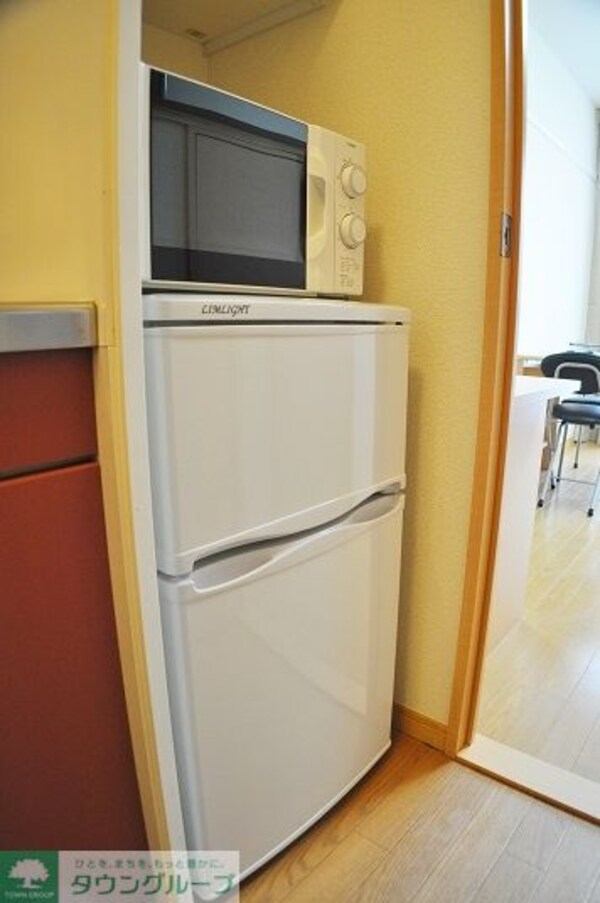 その他(電子レンジ、冷蔵庫付き（部屋によりメーカーは異なります）)