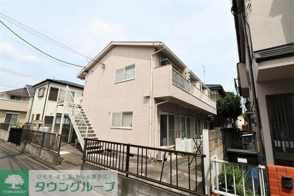 エントランス(★内見予約はタウンハウジングまで★)
