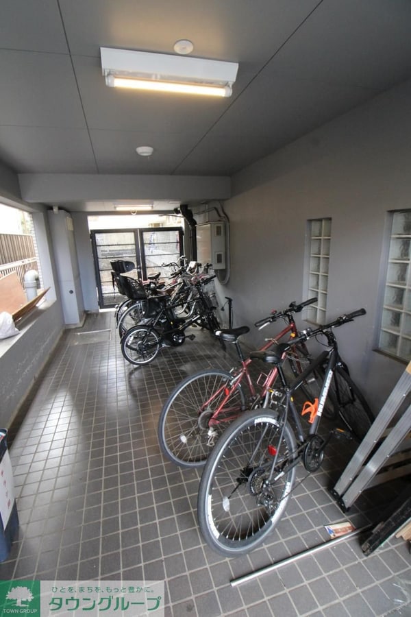駐車場(駐輪場)