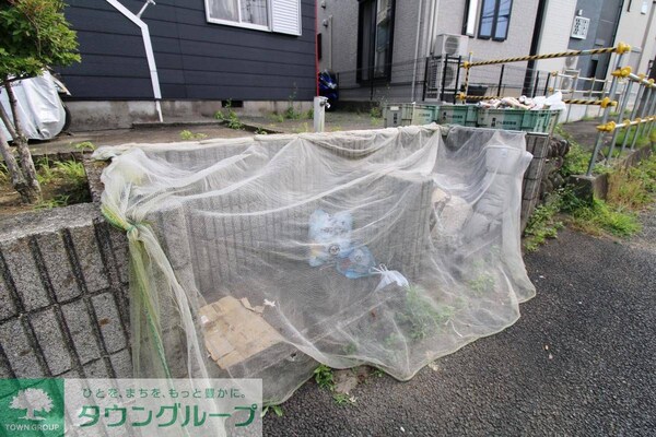 共有部分(ゴミ置き場)