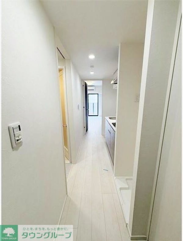 玄関(★お部屋探しは株式会社タウンハウジング東京まで★)