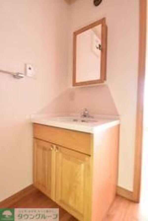 洗面(★お部屋探しは株式会社タウンハウジング東京まで★)
