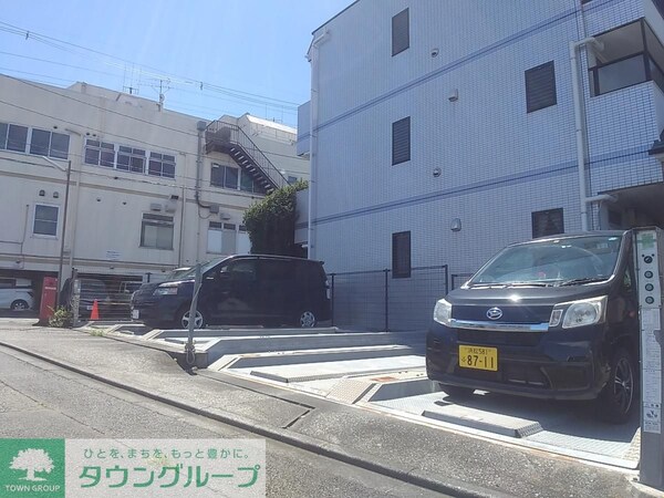 駐車場(駐車場)