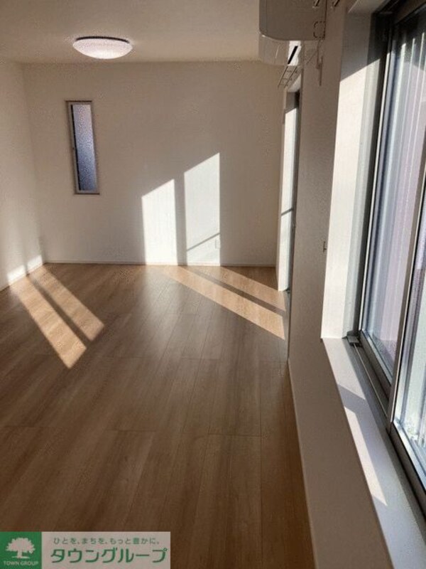 リビング・居室(★お部屋探しは株式会社タウンハウジング東京まで★)