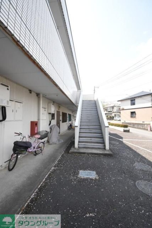 エントランス(★お部屋探しは株式会社タウンハウジング東京まで★)