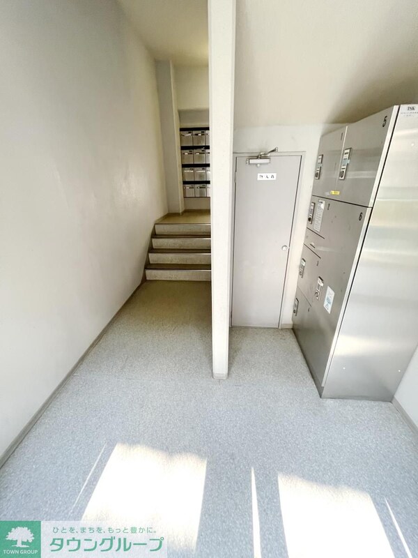 エントランス(★お部屋探しは、タウンハウジング多摩センター店へ★)