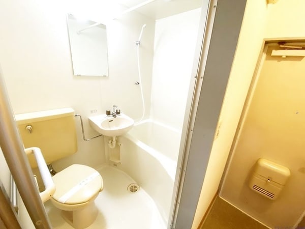 バス／シャワールーム等(バス／シャワールーム等)