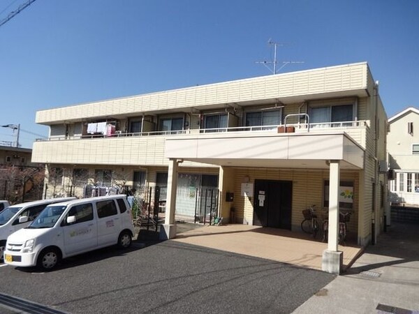 外観(駐車場)