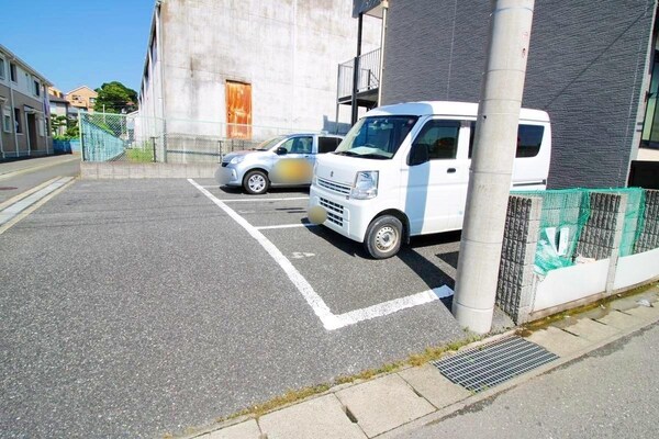 駐車場(★駐車場★)