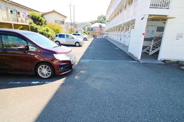 駐車場(★駐車場★)
