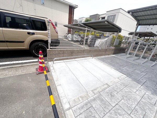 駐車場(駐車場)