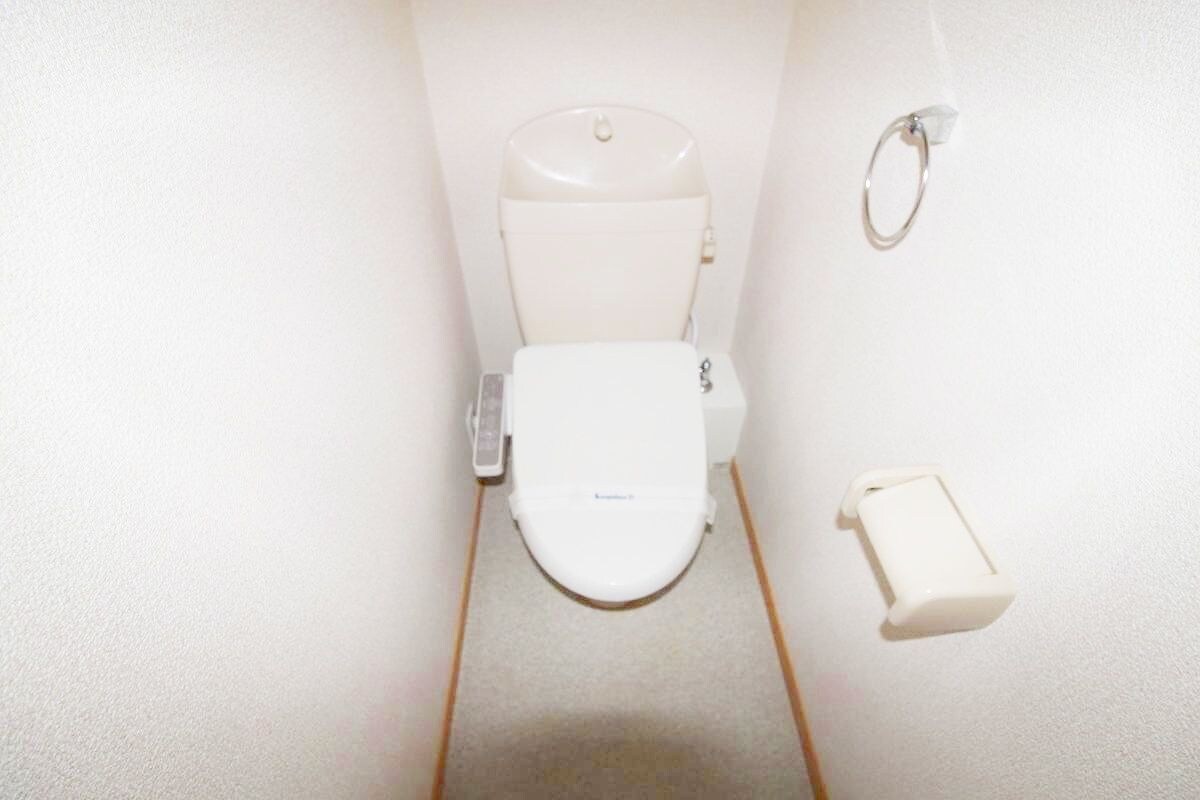 物件内観写真13　(トイレ)