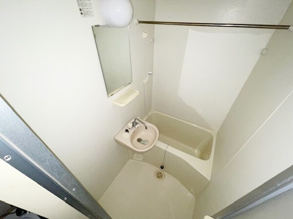 バス／シャワールーム等(バス／シャワールーム等)