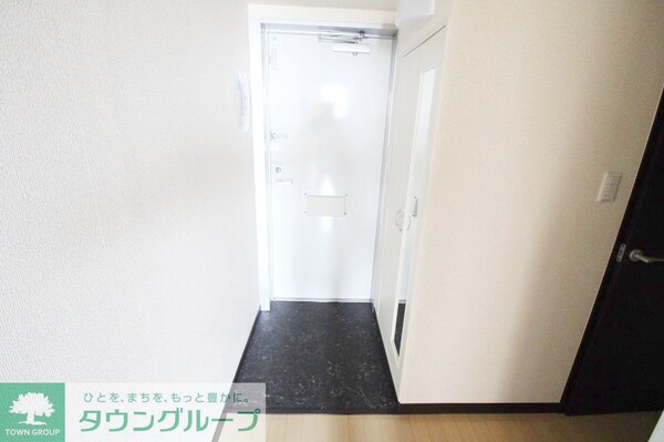 玄関(★駐輪場完備★)