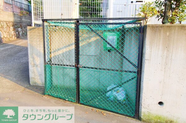 庭(★閑静な住宅街に立地★)