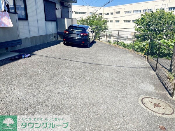 駐車場(★踊場駅徒歩７分と駅近★)