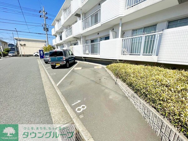 駐車場(駐車場)
