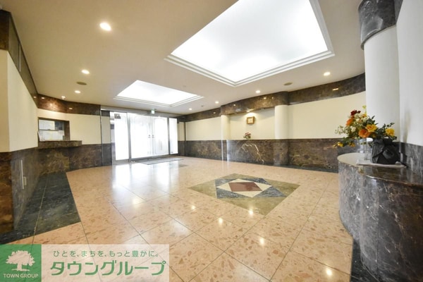 エントランス(★お部屋探しはタウンハウジング上大岡店へ★)