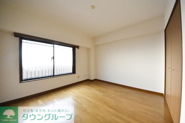寝室(★お部屋探しはタウンハウジング上大岡店へ★)