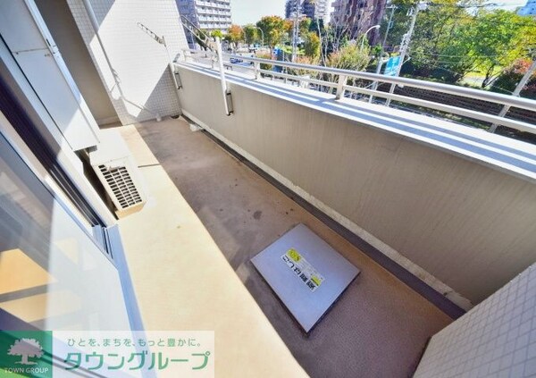 バルコニー(※同建物参考写真)