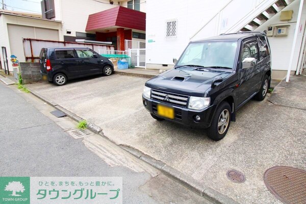 駐車場(駐車場)