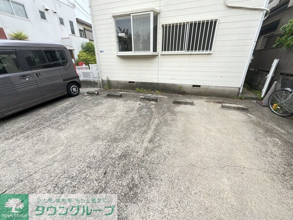 駐車場(駐車場)