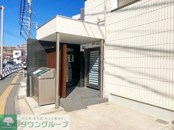 エントランス(エントランス)