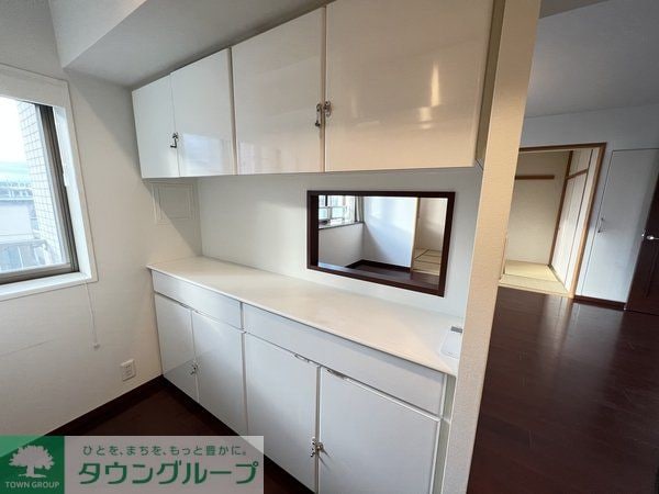 収納(キッチン背面収納棚)