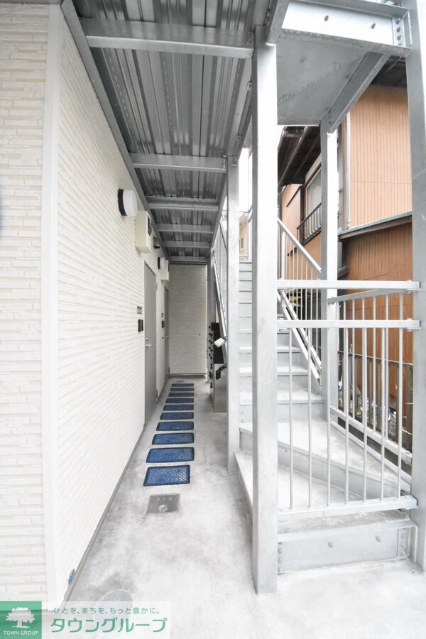 エントランス(★お部屋探しはタウンハウジング上大岡店へ★)