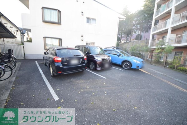 駐車場(駐車場)