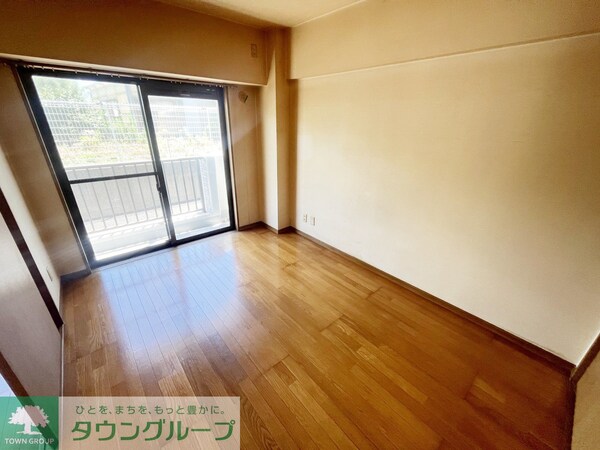 寝室(★立場駅徒歩11分★)