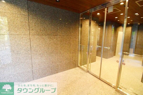 エントランス(エントランス)