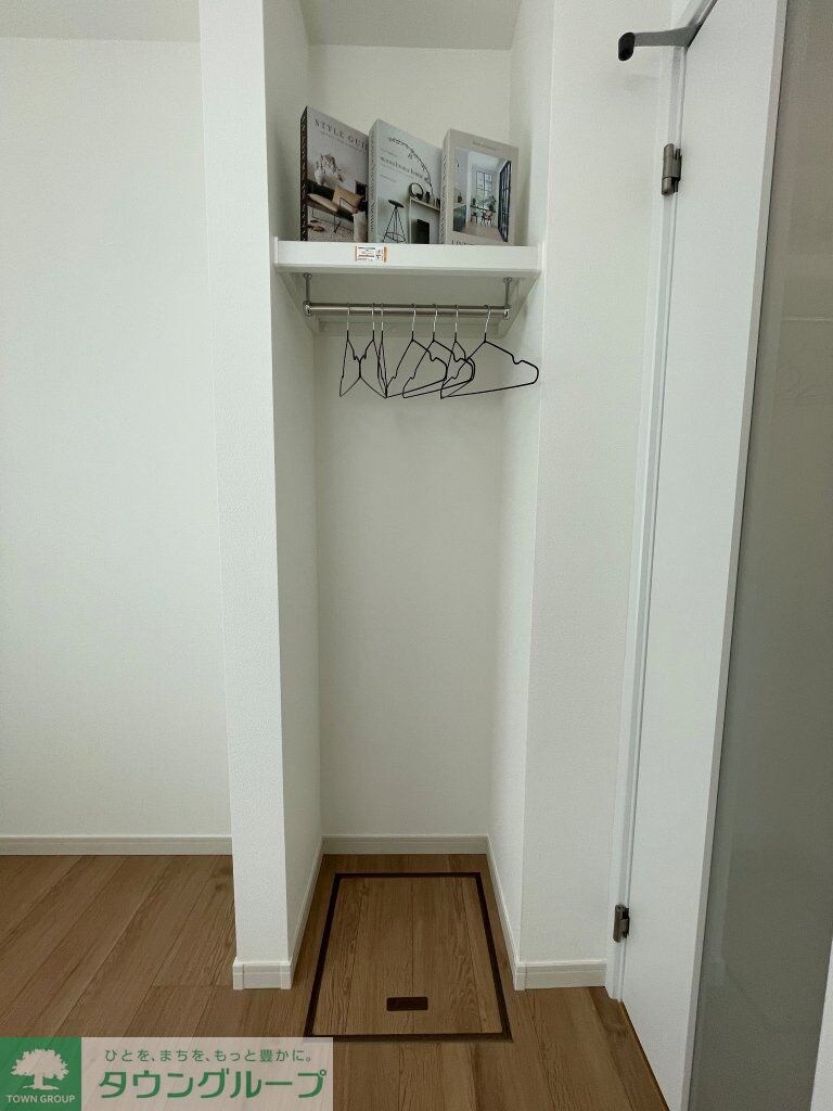 物件内観写真16　(収納)