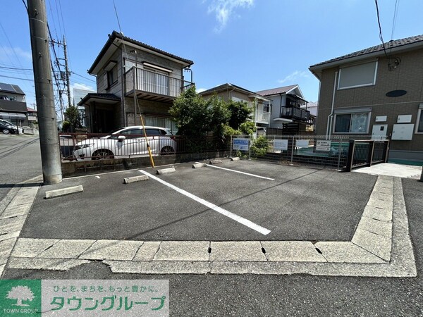 駐車場(駐車場)