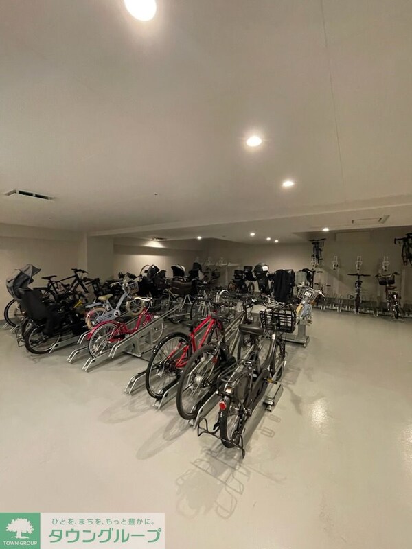 その他(駐輪場)