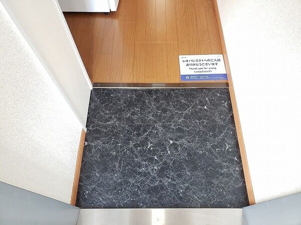 玄関(★同施工会社イメージ★)