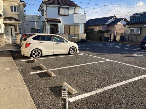 駐車場(駐車場)