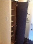 物件内観写真3　(収納)