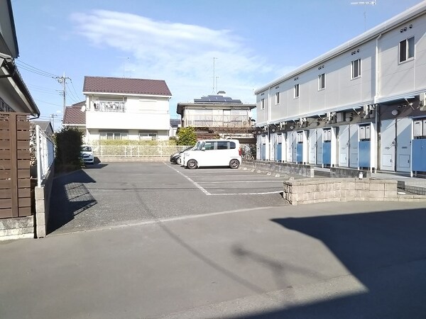 駐車場(駐車場)
