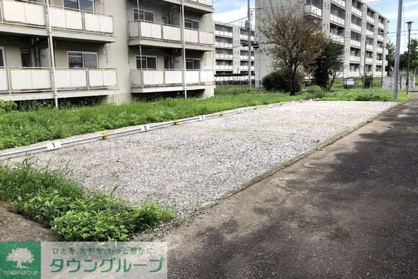 駐車場(駐車場)