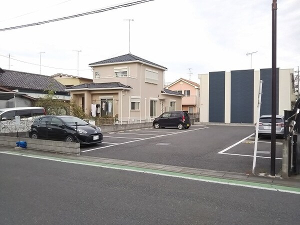 駐車場(駐車場)