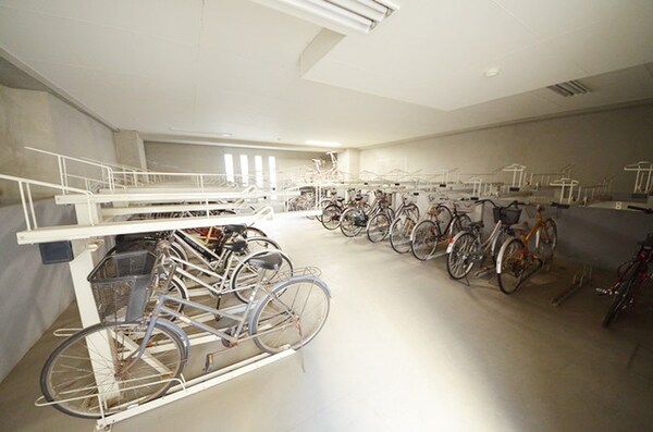 共有部分(駐輪スペース)