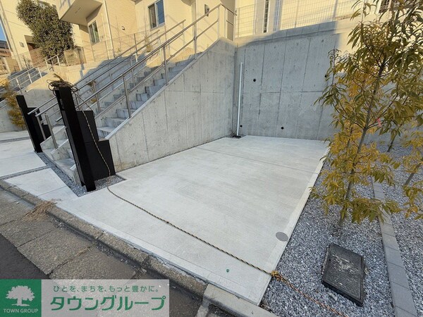 駐車場(庭)