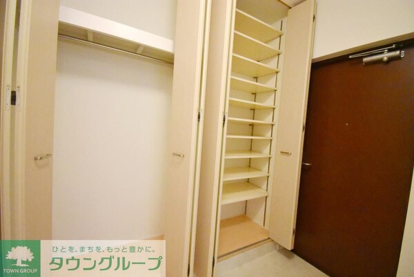 収納(お問合せは(株)タウンハウジングレジデンス事業部までお問合…)