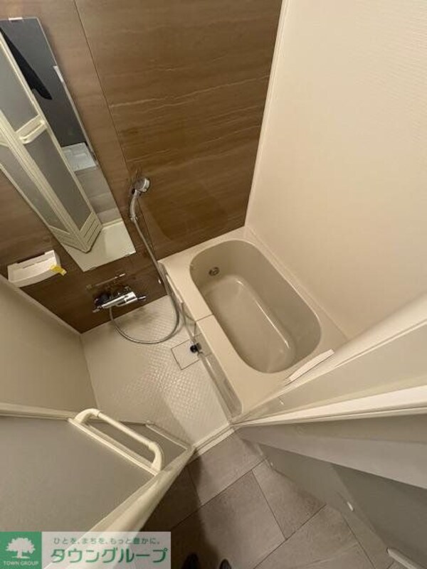 バス／シャワールーム等(内見の予約先はタウンハウジング新中野店になります★★)
