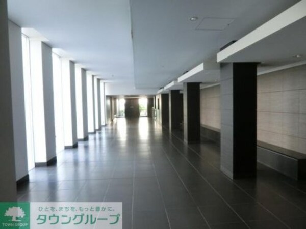 エントランス(エントランス)