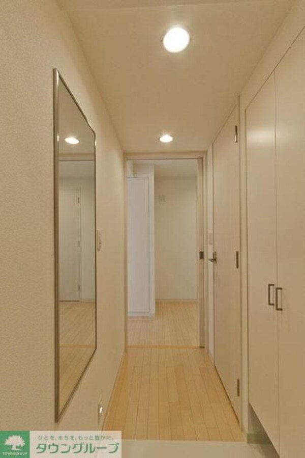 玄関(※写真は同タイプ住戸です。)