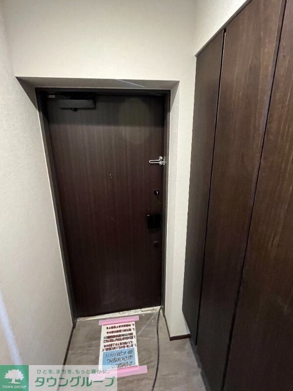 玄関(玄関)