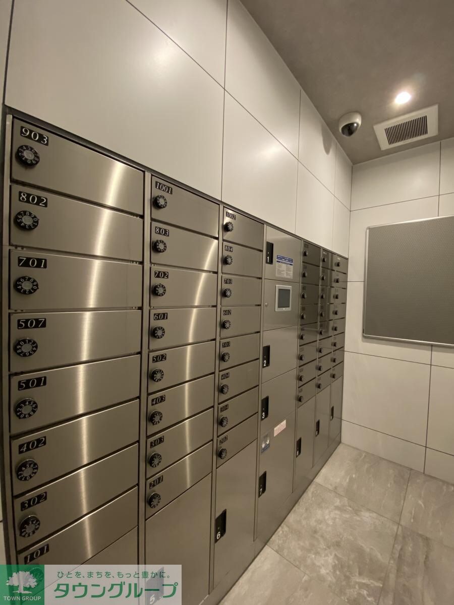 物件内観写真16　(メールＢＯＸ)